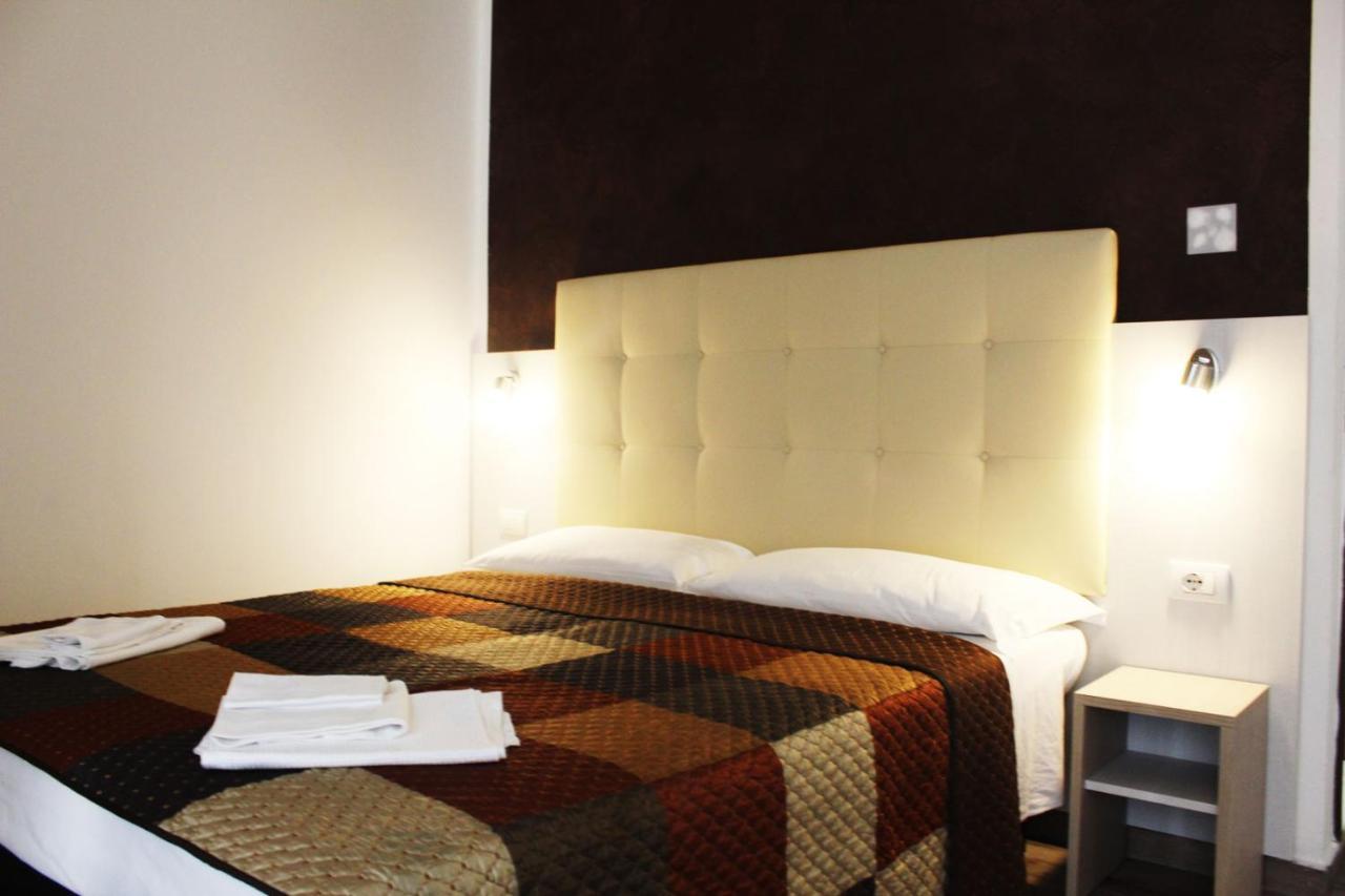 Hotel Luna Rimini Eksteriør bilde