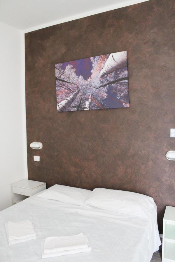 Hotel Luna Rimini Eksteriør bilde