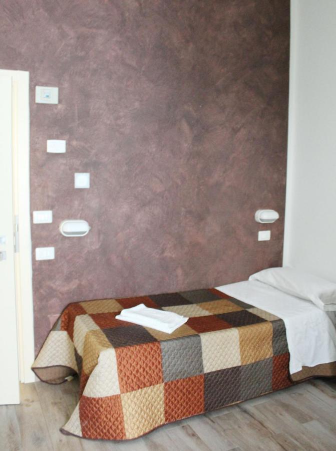 Hotel Luna Rimini Eksteriør bilde