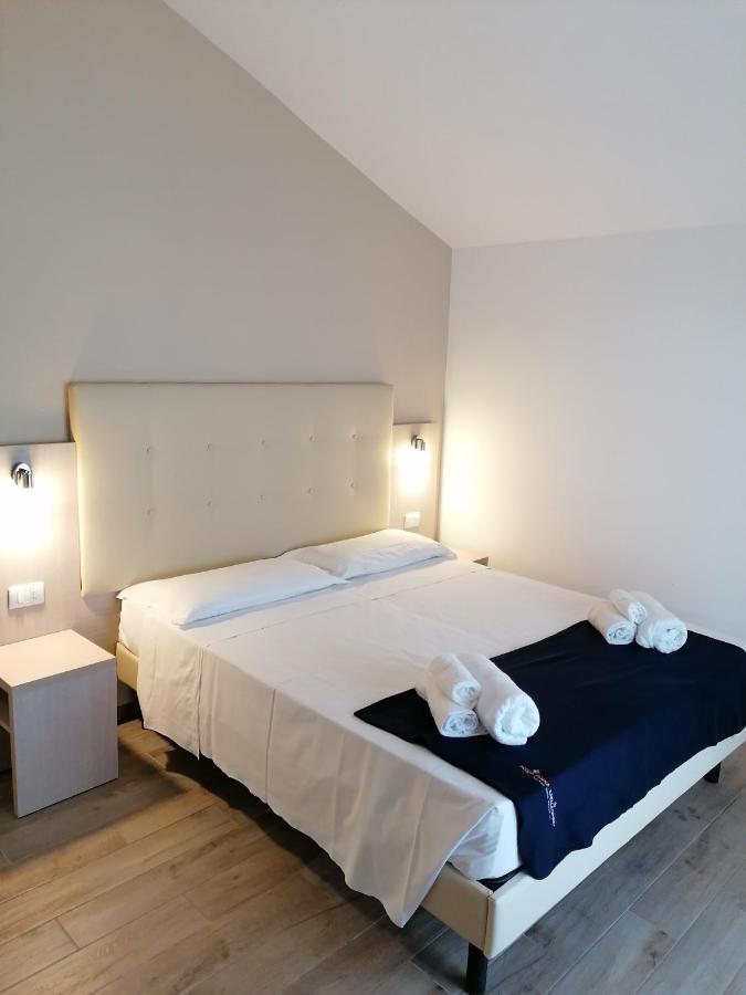 Hotel Luna Rimini Eksteriør bilde